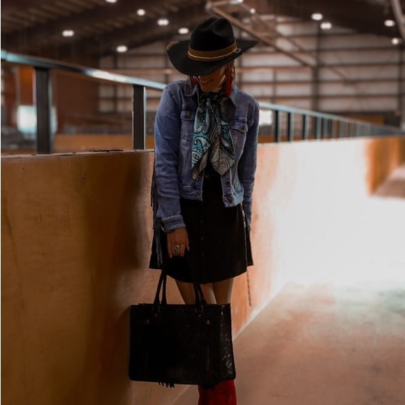 Idyllwind Rodeo Rebel Embossed Fringe Trucker Jacket - Picture 6 of 10